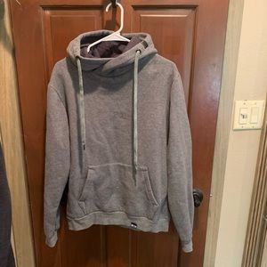 Discrete grey hoodie